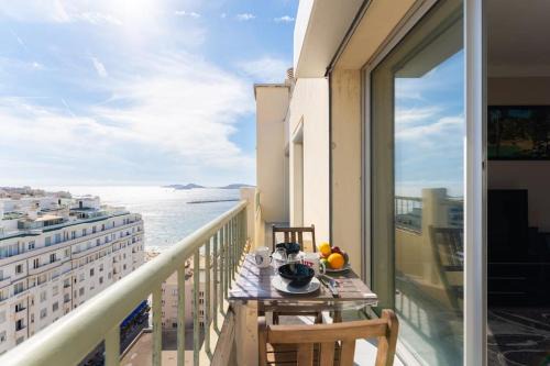 Vue mer Plage Catalans Vieux Port Clim - 2 chambres