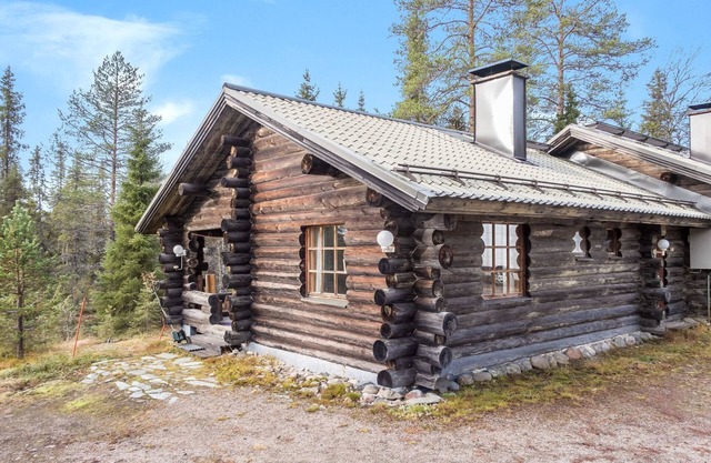 Vuosselin kuukkeli by Interhome