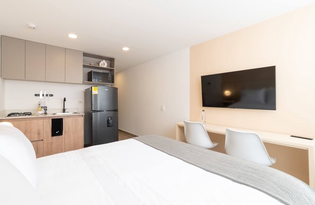 w Beautiful Loft in Laureles