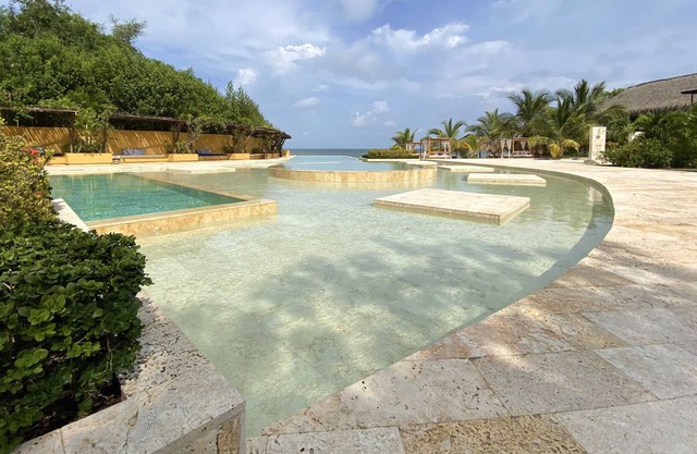 w* | Breathless Baru House w/ AC in Cartagena