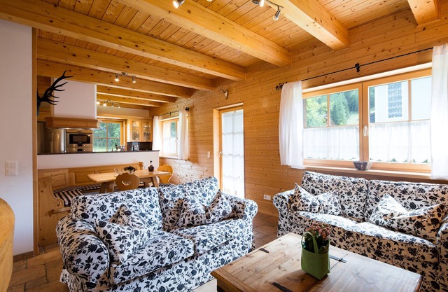 W&S Executive Apartments - Hallstatt II