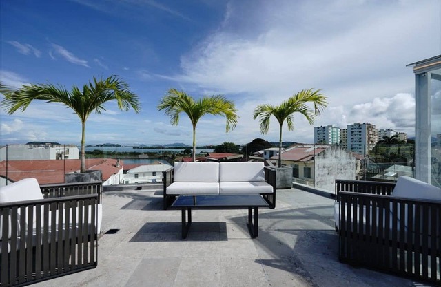 w Sunny 2BR With Rooftop Pool In Casco Antiguo