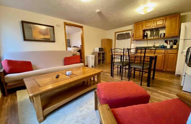 Wabash Eagles Nest 171.5 Apt., 2nd Floor