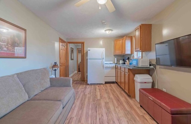 Wabash Eagles Nest 175 Apt., 1st Floor