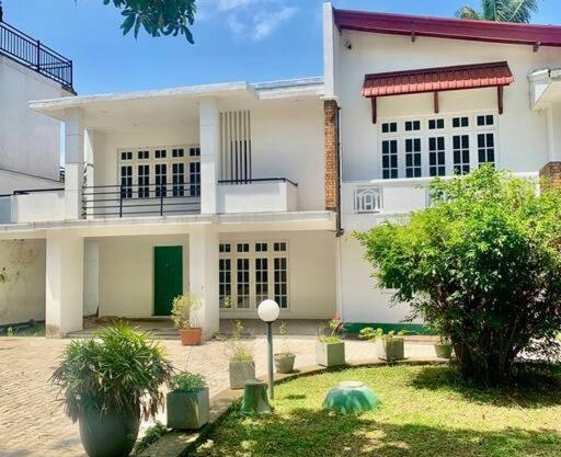 Wadduwa Seaside House