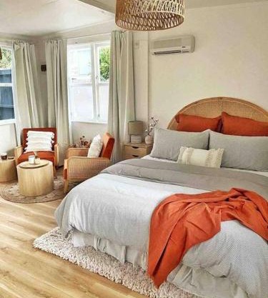 Waikanae Beach Escape - with outdoor bath!
