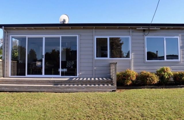 Casa del lago Waipoua (Lago Maraetai)