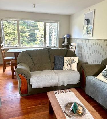 Waitawhiti Country Retreat - Knucklebone Lodge