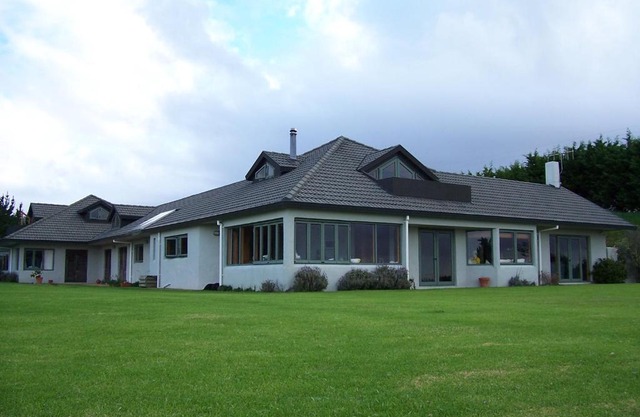 Waiwurrie Coastal Farm Lodge