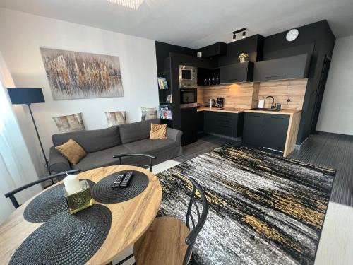 Wake Up To Baltic Views AON Apartment Just Minutes From Beach