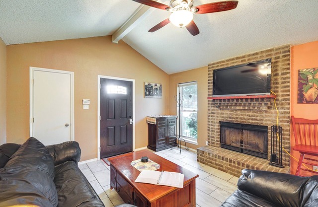 Walk to AT&T Stadium: Game Day Home Base w/Patio!