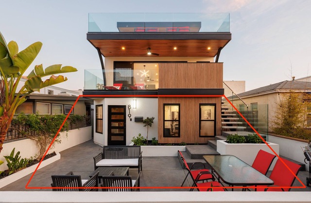 Walk to Beach or Bay, 2025 Build Ground Floor
