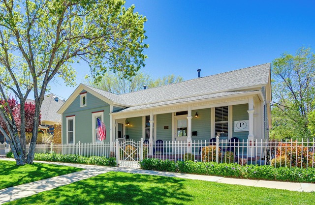 Walk to Courthouse Square: Quiet Home w/ Porch