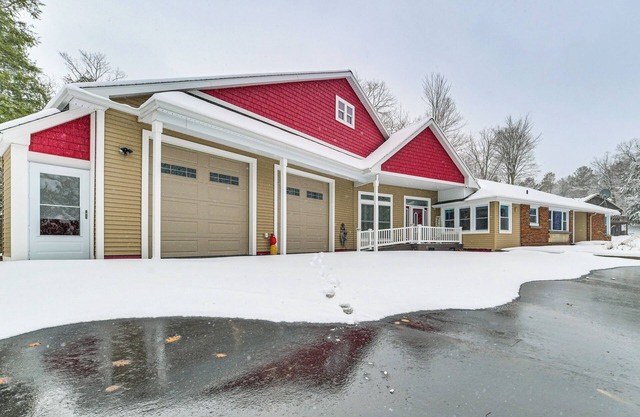 Walk to Lake Huron Beaches: Home w/ Fire Pit!
