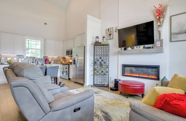 Walk to Marina: Lake Greenwood Retreat w/ Hot Tub