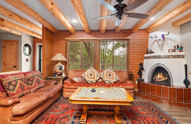 Walk to the Plaza | Indoor Pool/Hot Tub | Washer/Dryer | Sleeps 4