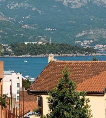 Walk to the Sea-1 bedroom BUDVA
