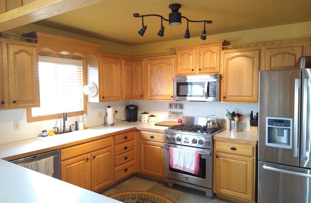 WALK TO THE SHRINE GAME!!! Private Deck, Grill, High Speed Wifi, Sauna,