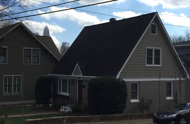 A pie de Uptown- Encanto renovado casa en una gran ubicación Con Vistas panorámicas!