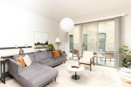 Walker's Point Apt with Gym and Balcony