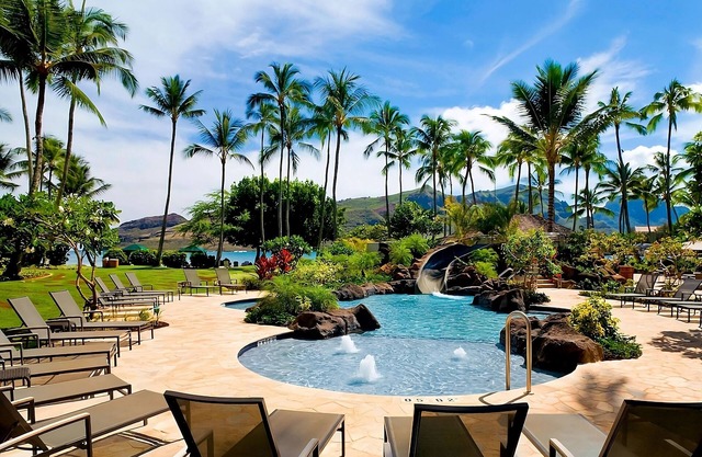 Walking Distance from Kalapaki Beach! Parking, Outdoor Pool, Shuttle Service!