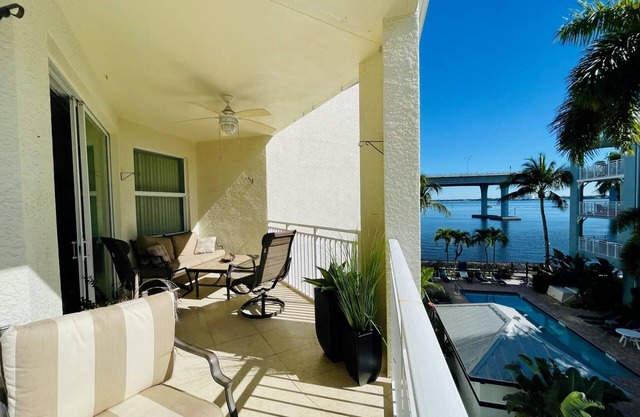 Walking Distance to Downtown Stuart | Sunrise to Sunsets Views!