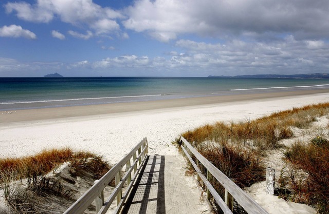 Walking distance to Ruakaka Beach