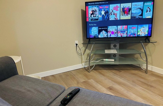 Walkout Basement Suite with Free Street Parking