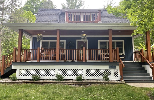 Walloon Lake Cottage, Boyne, Petoskey, Charlevoix