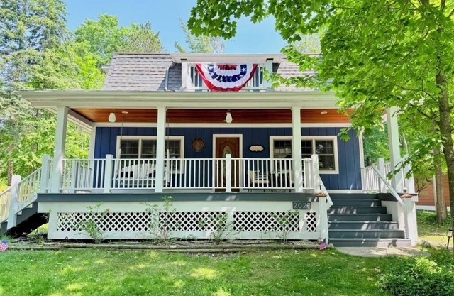 Walloon Lake Hideaway - Spacious Retreat, Steps to Lake Access, Dining & Village