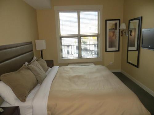 Walnut Beach Resort