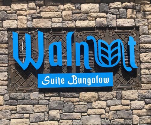 Walnut Bungalow