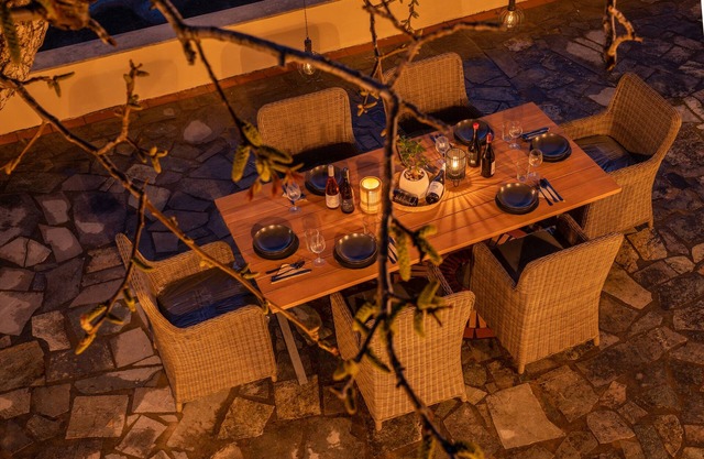 Walnut tree Villa Ano Archanes-10km from Heraklion