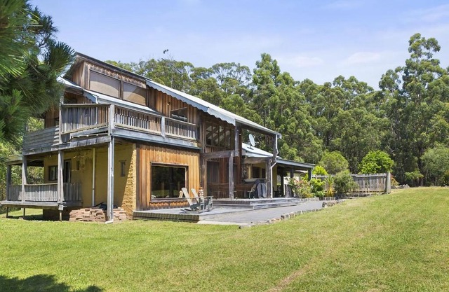 Walshan House