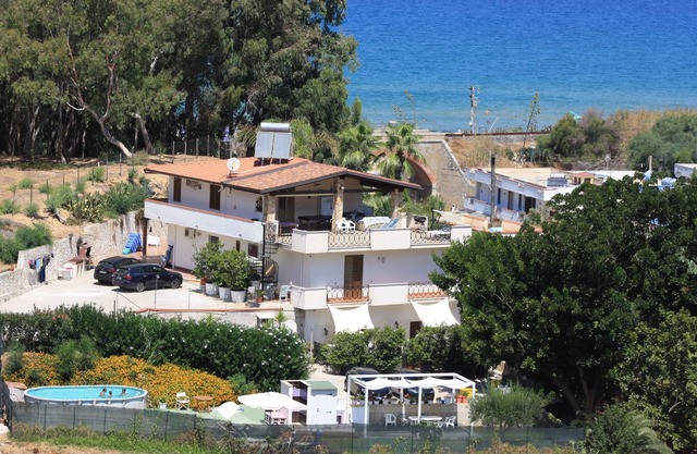 Walter apartment at 150 mt. from the beach.