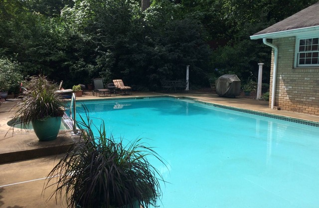 SECLUDED / SATIETY FIRST / CVERED PARKING / GARDEN FEEL / EASY ACCESS - AEROPUERTO / MIDTOWN