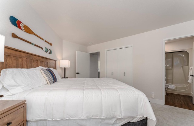 Wapato Point Condo with Resort Amenities! 2bed/2bath, ground floor, unit 621
