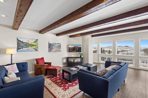 Wapiti Lane home