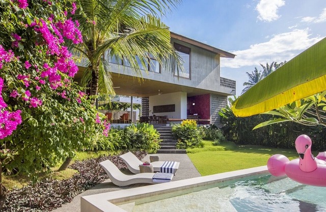Warm & Cozy 3BR Villa Surrounded by Nature