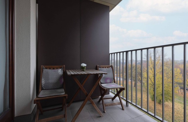Warsaw Apartment With Parking by Renters