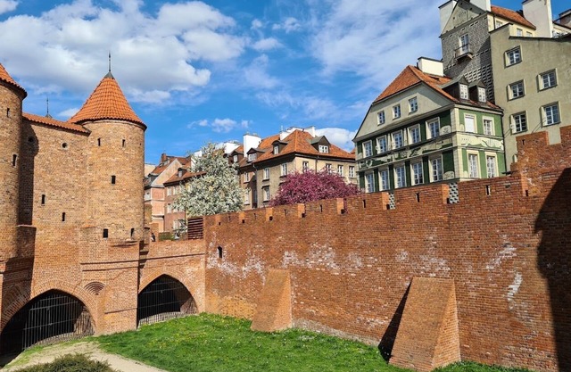 Warsaw Old Town Apartment by Renters