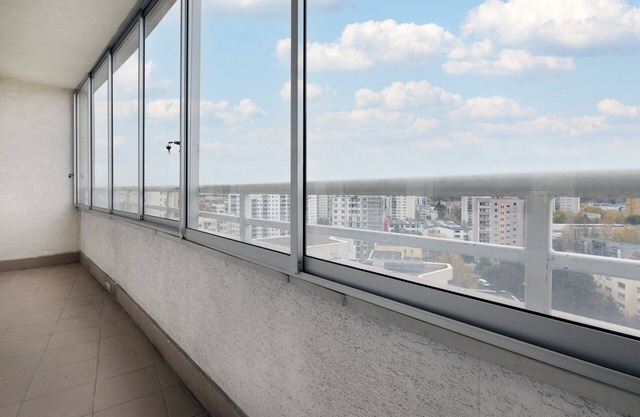 Warsaw Ursynów Apartment by Renters