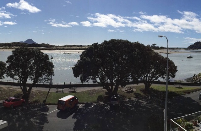 WARU: Apartamento frente al mar en Whakatane, tranquilo y edificante