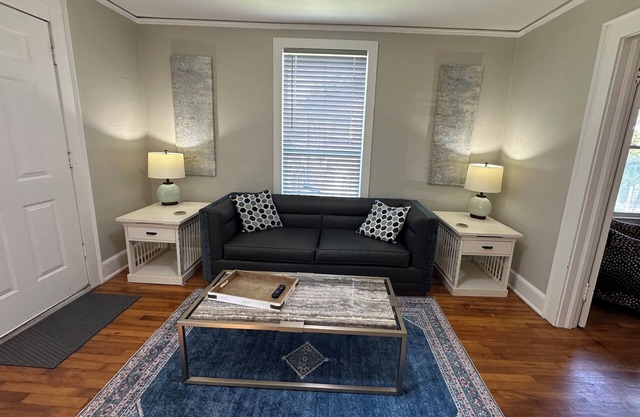 1 Bedroom, 1 bath with tub & shower, full size refrigerator, electric range