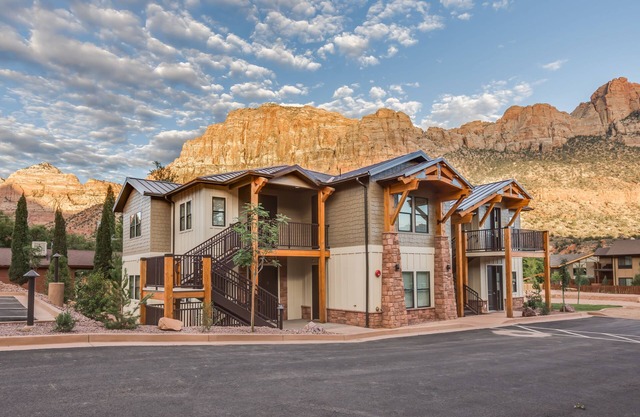 Watchman Villas
