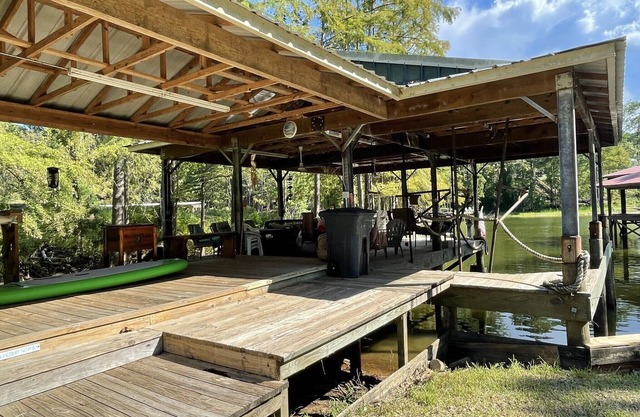 Water Front Cabin on Toledo Bend - Louisiana