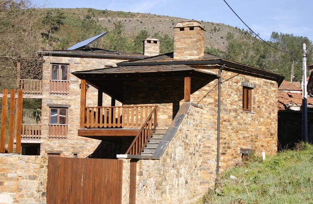 CASA DE AGUA CASA / / río Casas