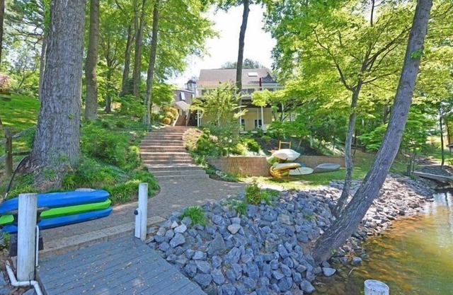 "Amarillo suave" Waterfront w / Dock-Sleeps 12-Pet Friendly!