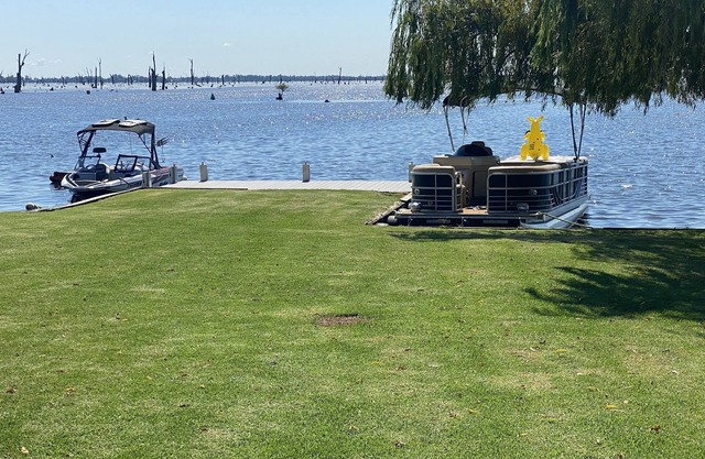 Waterfont Bliss