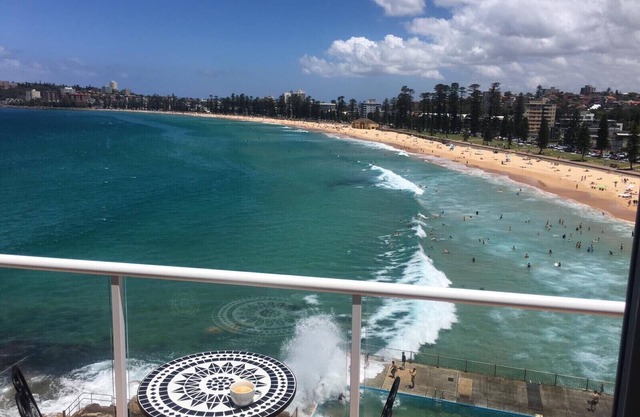 Waterfront apartment with stunning views over Manly beach